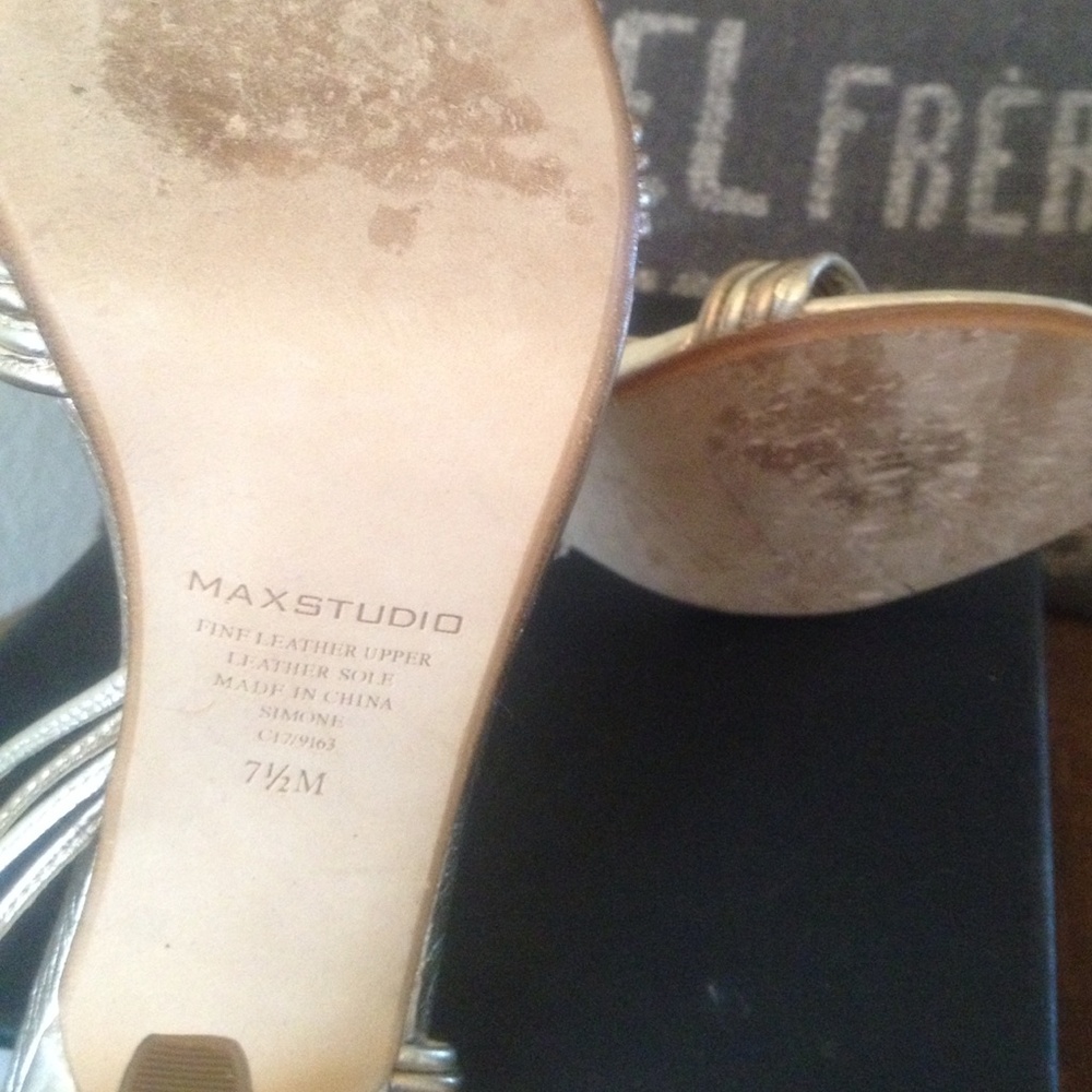 - Max Studio champagne heels - Picture 3 of 4
